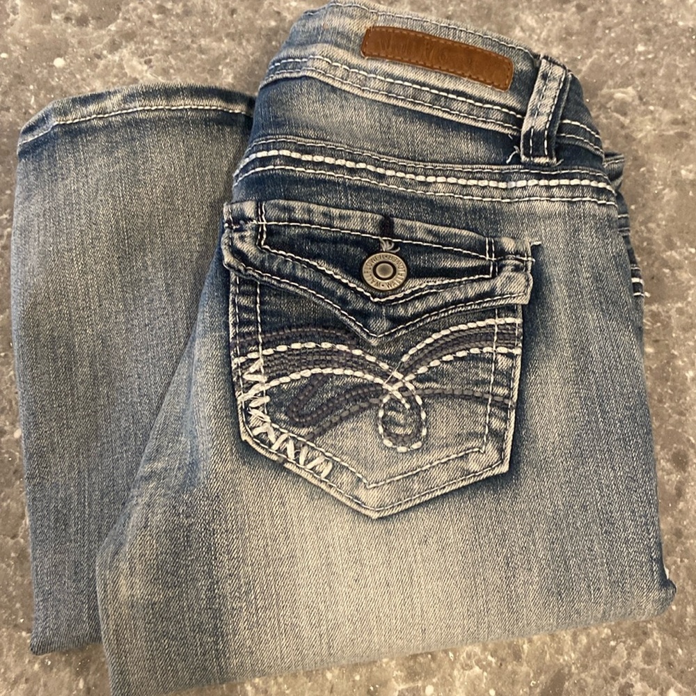 Super cute jeans like new